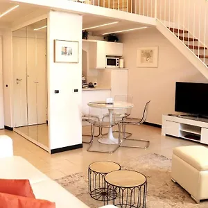 Apartment Kadevi -parcheggio Privato Gratuito, Biciclette-, Sanremo